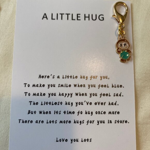 Labubu Little Hug Note & Zipper Pulls X 5 😍 - Picture 8 of 11